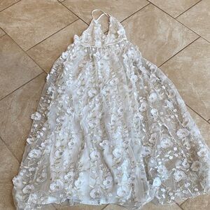 Altar’d State Floral wedding/photo shoot Halter Dress. Size L.